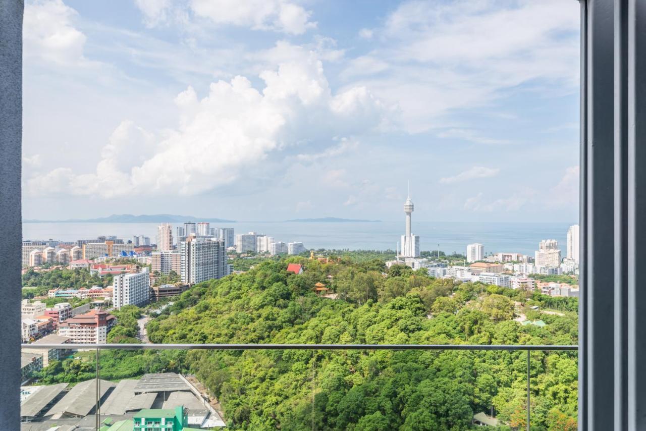 Appartamento Unixx By The Sea Pattaya Esterno foto